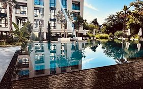 Azur Premium Resort